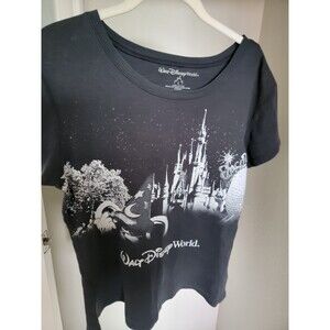 Walt Disney World Graphic T Shirt Women’s Large Black Castle Mickey Sorcerer Tee
